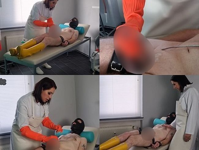 Nica-Nordic's Porno Video: Dilatation und Melkung in Gummihandschuhen